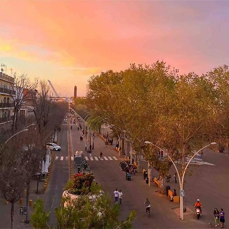 סביליה Apartamento Suite Alameda De Hercules מראה חיצוני תמונה