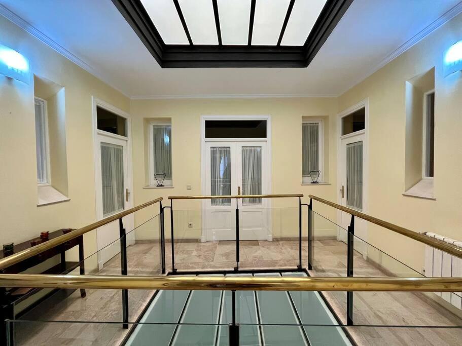 סביליה Apartamento Suite Alameda De Hercules מראה חיצוני תמונה